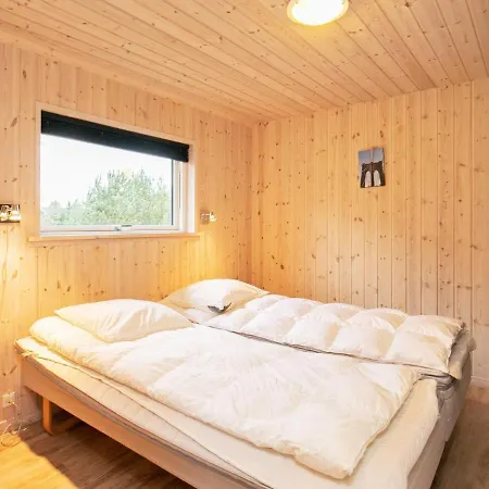 12 Person In Holiday home *