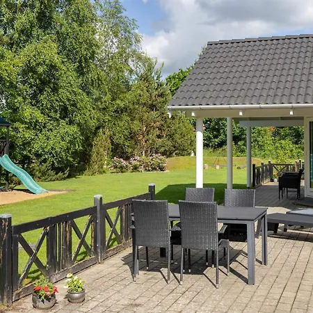 5 Star In Holiday home *